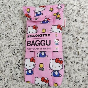 NEW Baggu Puffy Glasses Sleeve (Hello Kitty Pink)